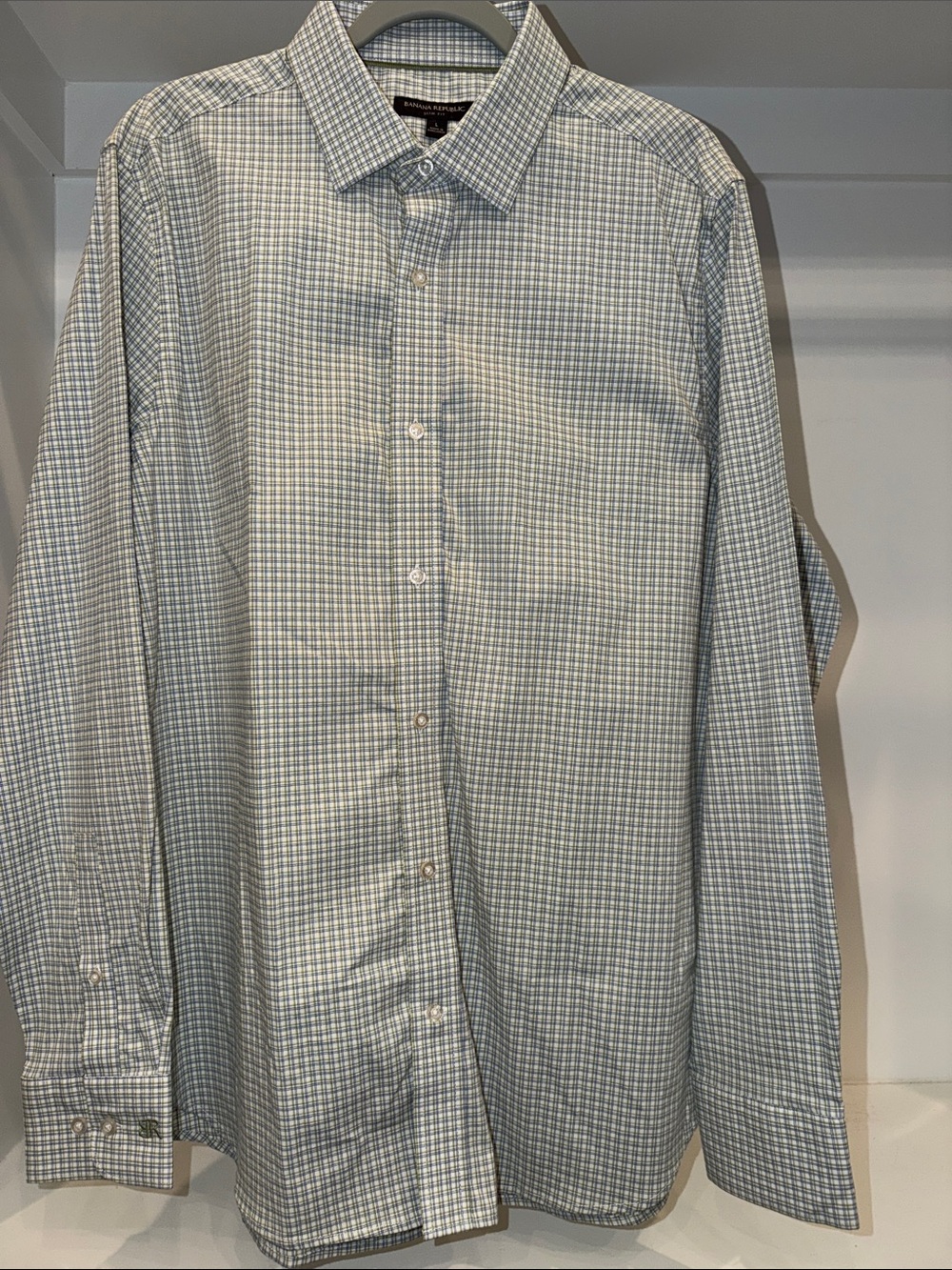 Banana Republic Men's Pale Green Checked Dress Shirt
